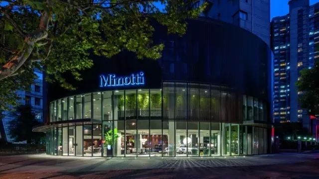 德國(guó)國(guó)寶博蘭斯勒鋼琴驚艷亮相意大利頂級(jí)家俬奢侈品牌MINOTTI全球最大旗艦店落成儀式